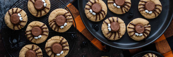 Spooky and Delicious: Halloween Peanut Butter Spider Cookies